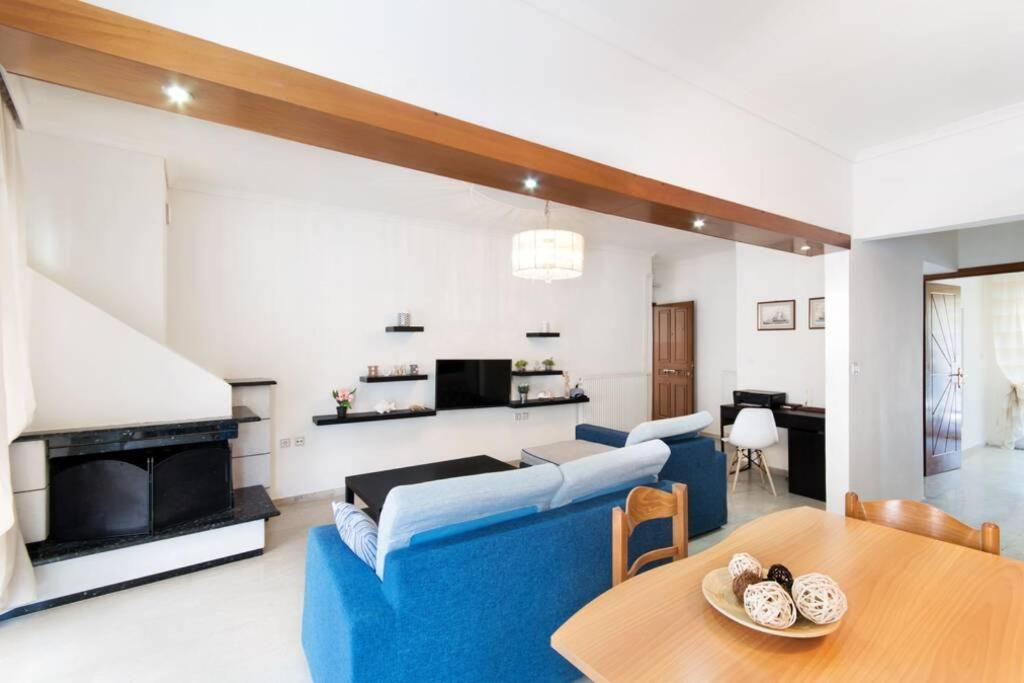Seafront 2 Bedrooms Apartment Неа-Ираклия Экстерьер фото